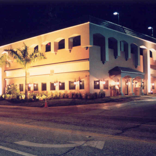 COMMERCIAL BUILDING (NIGHT 1)